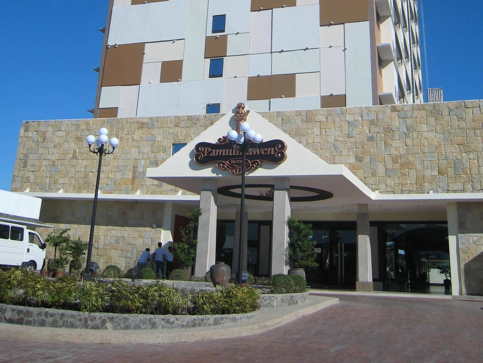 Pamulinawen Hotel Лаолаг Екстериор снимка