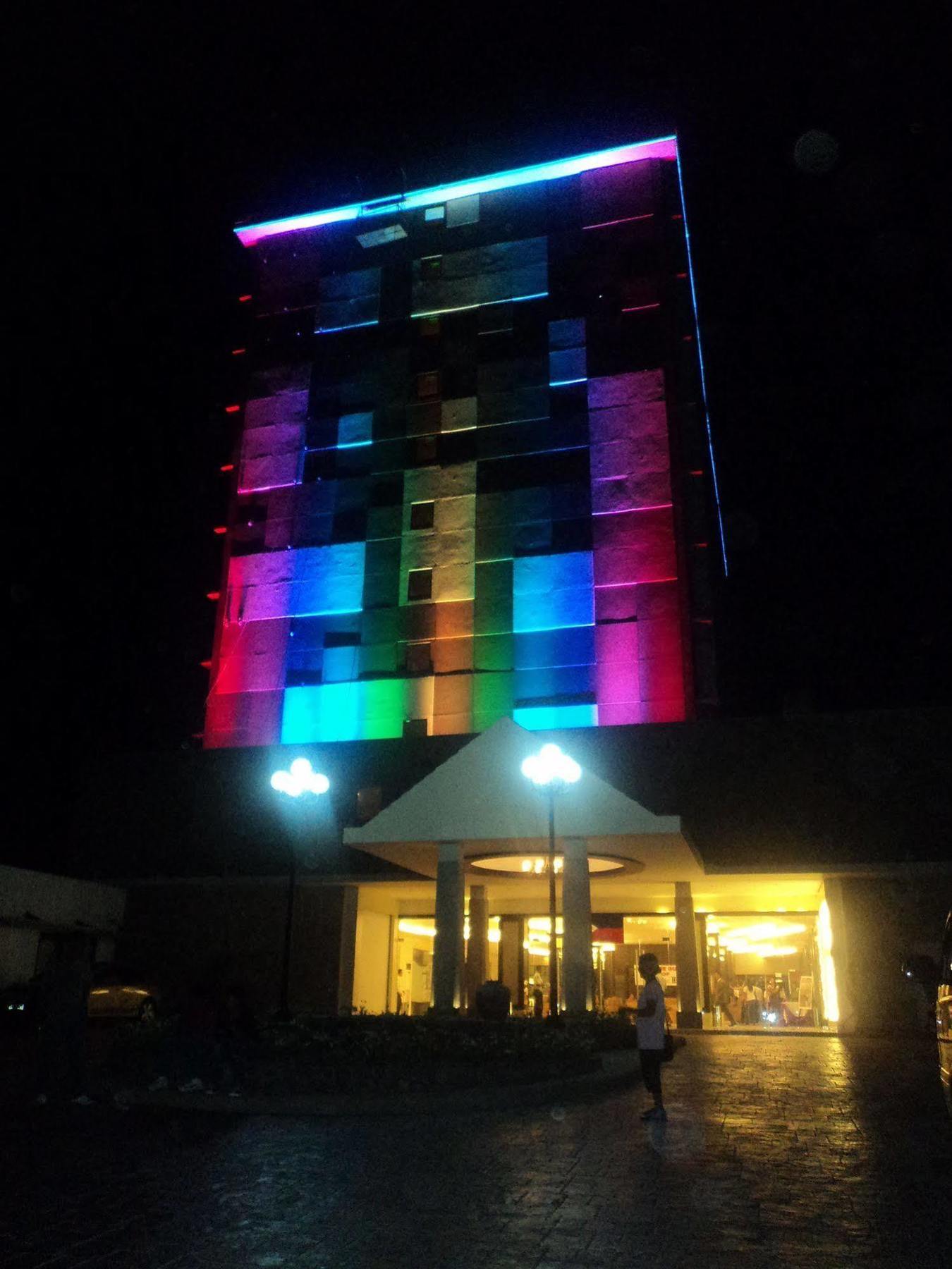 Pamulinawen Hotel Лаолаг Екстериор снимка